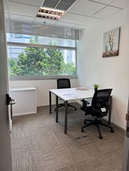One Fullerton (D1), Office #553237401